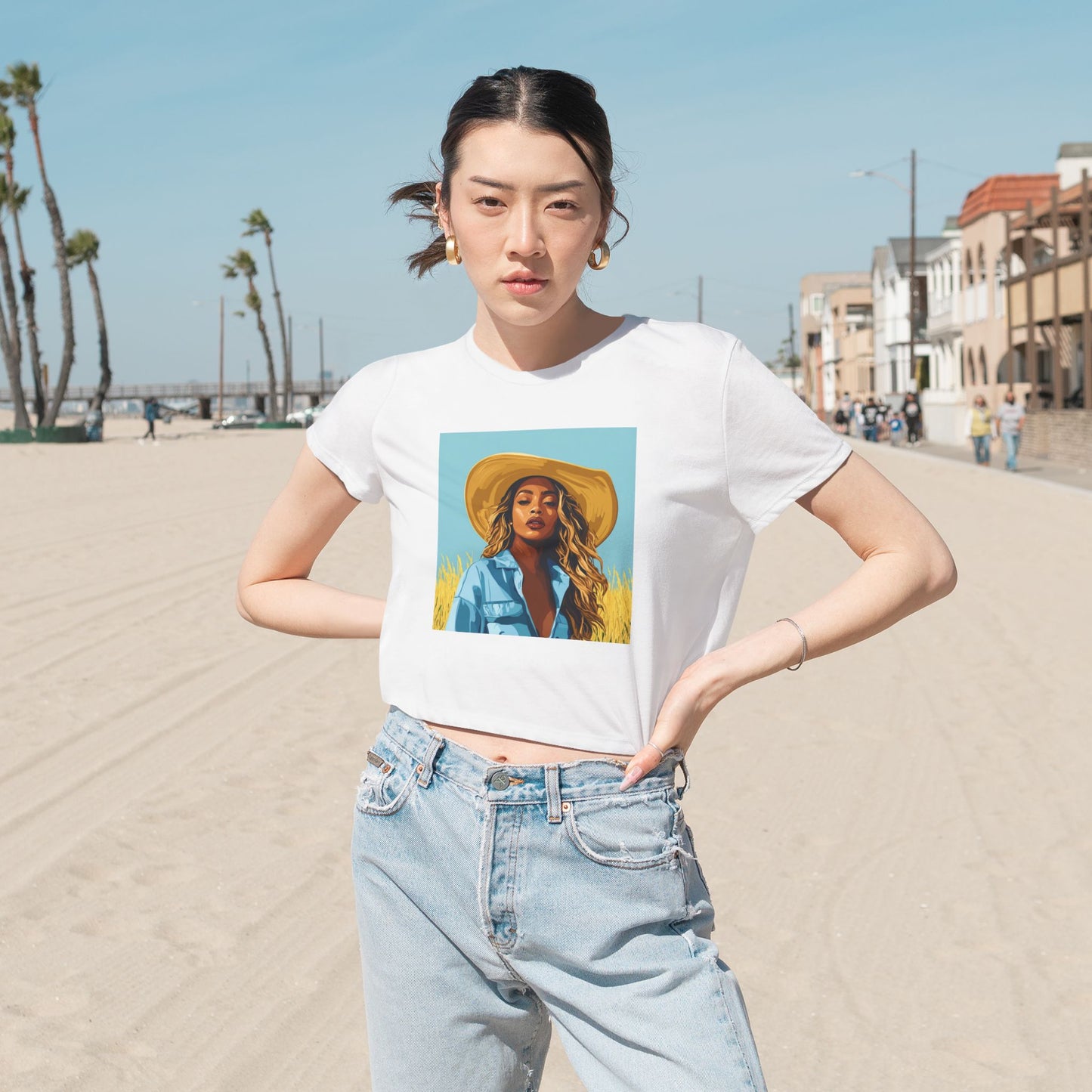 Bey collection : Women's Flowy Cropped Tee
